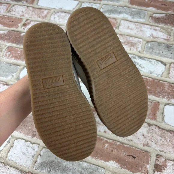 GIRLS Fenty Puma Creeper Phatty Nubuck Warm White Sneakers, Size 2.5 - Picture 6 of 10